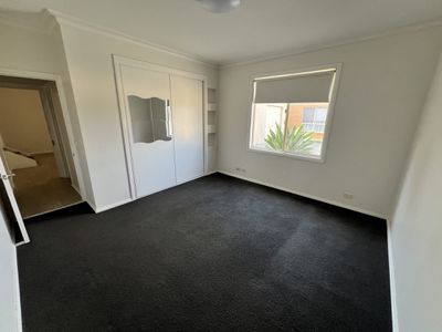 1 / 66 Bruce Street, Bell Park