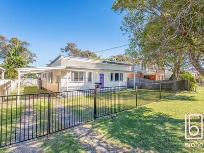 10 Coraldeen Avenue, Gorokan