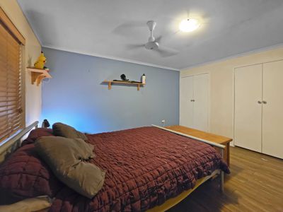6 Eighth Avenue, Atherton