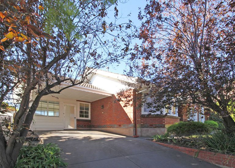 2A Anglesey Avenue, St Georges