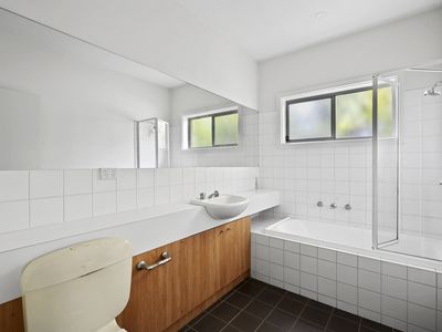 2 / 13 Fogarty Avenue, Highton