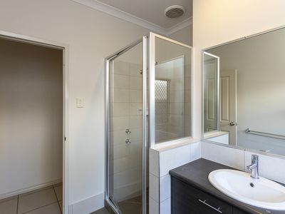 10 Tamarind Meander, Kununurra