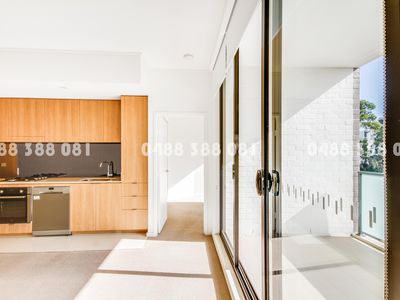 327 / 7 Washington Avenue, Riverwood