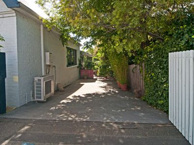 2 Lincoln Street, Sandy Bay