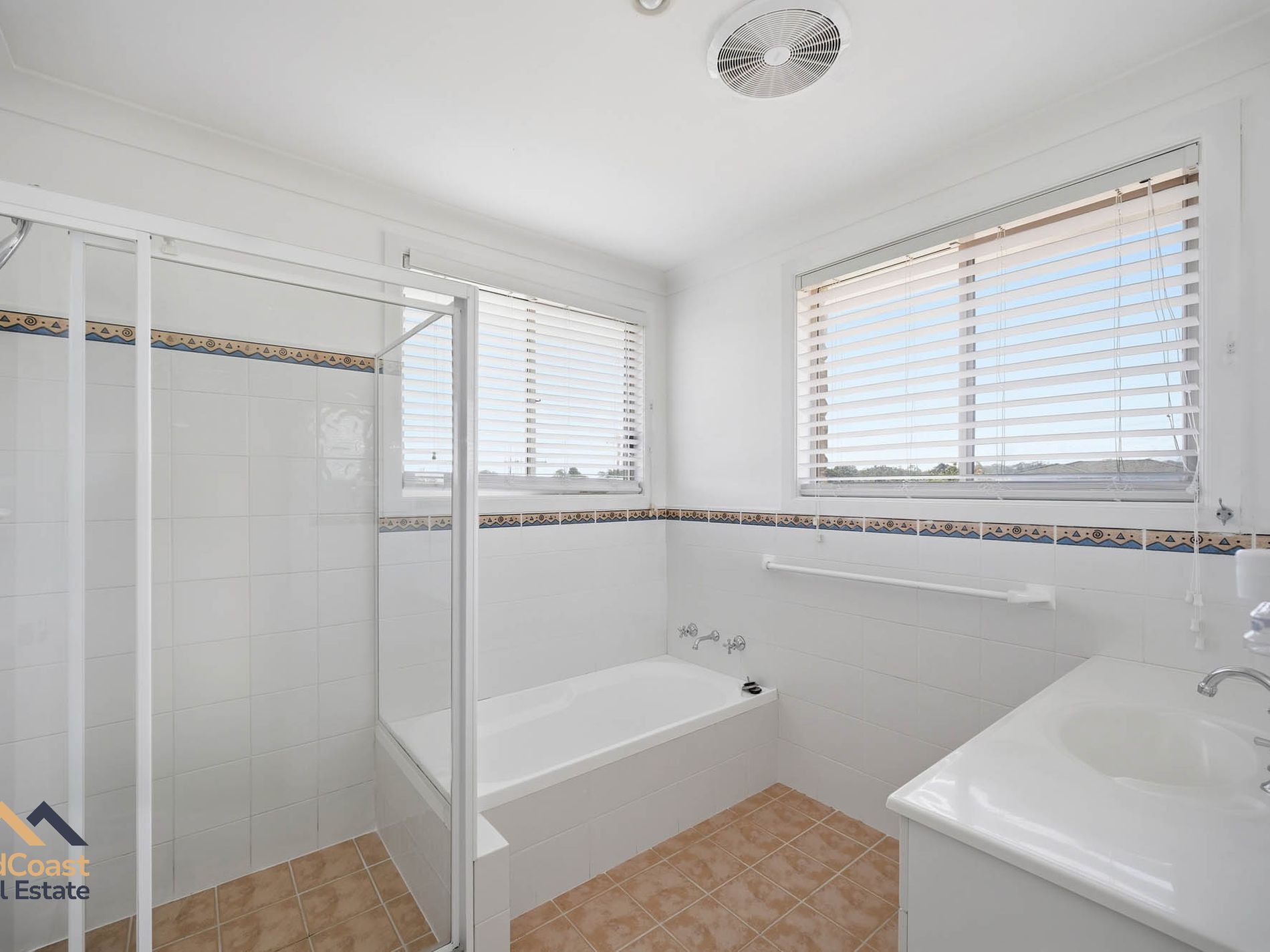 unit 3 / 66-68 South Street, Tuncurry