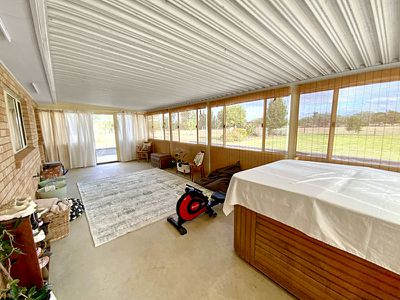 8 School Road, Forbes
