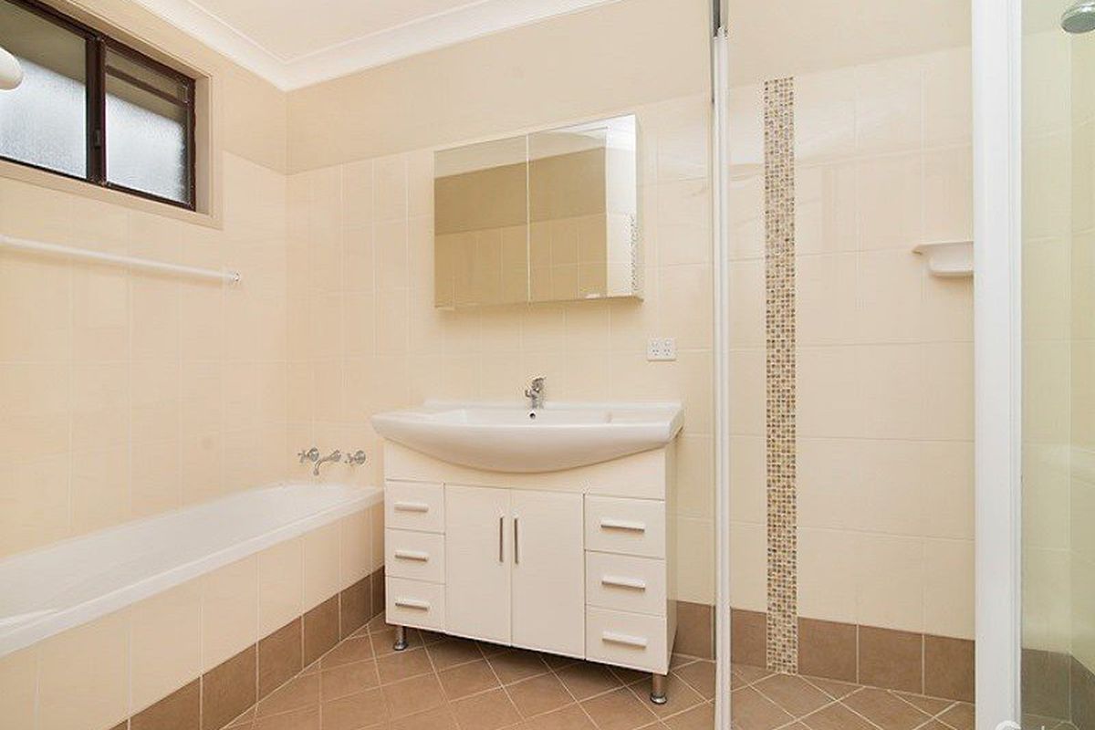 8B Barrington Road, Terrigal