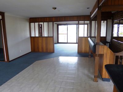 17a McKenzie Avenue, Mount Warrigal