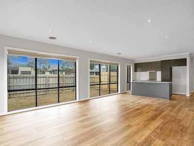 6 Coreen Court, Truganina