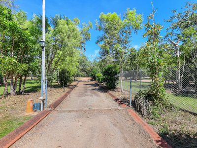 81 Currawong Drive, Howard Springs