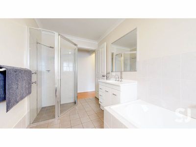 37 Catherine Drive, Dubbo