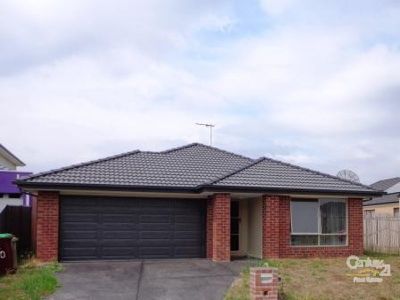 50 Penton Way, Lynbrook