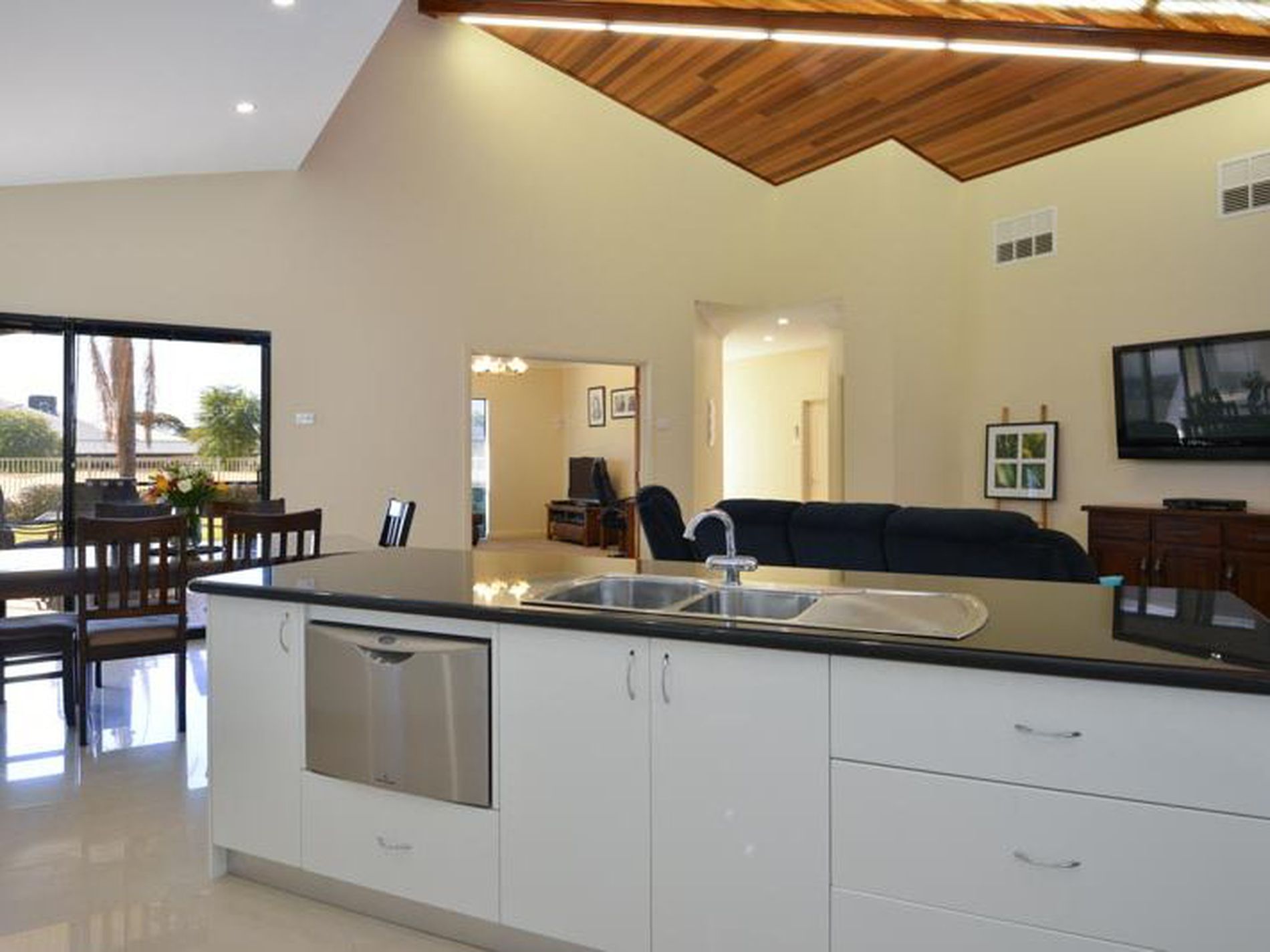 3 Puri Road, Hannans