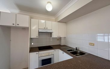 12 / 18 Roma Avenue, Kensington