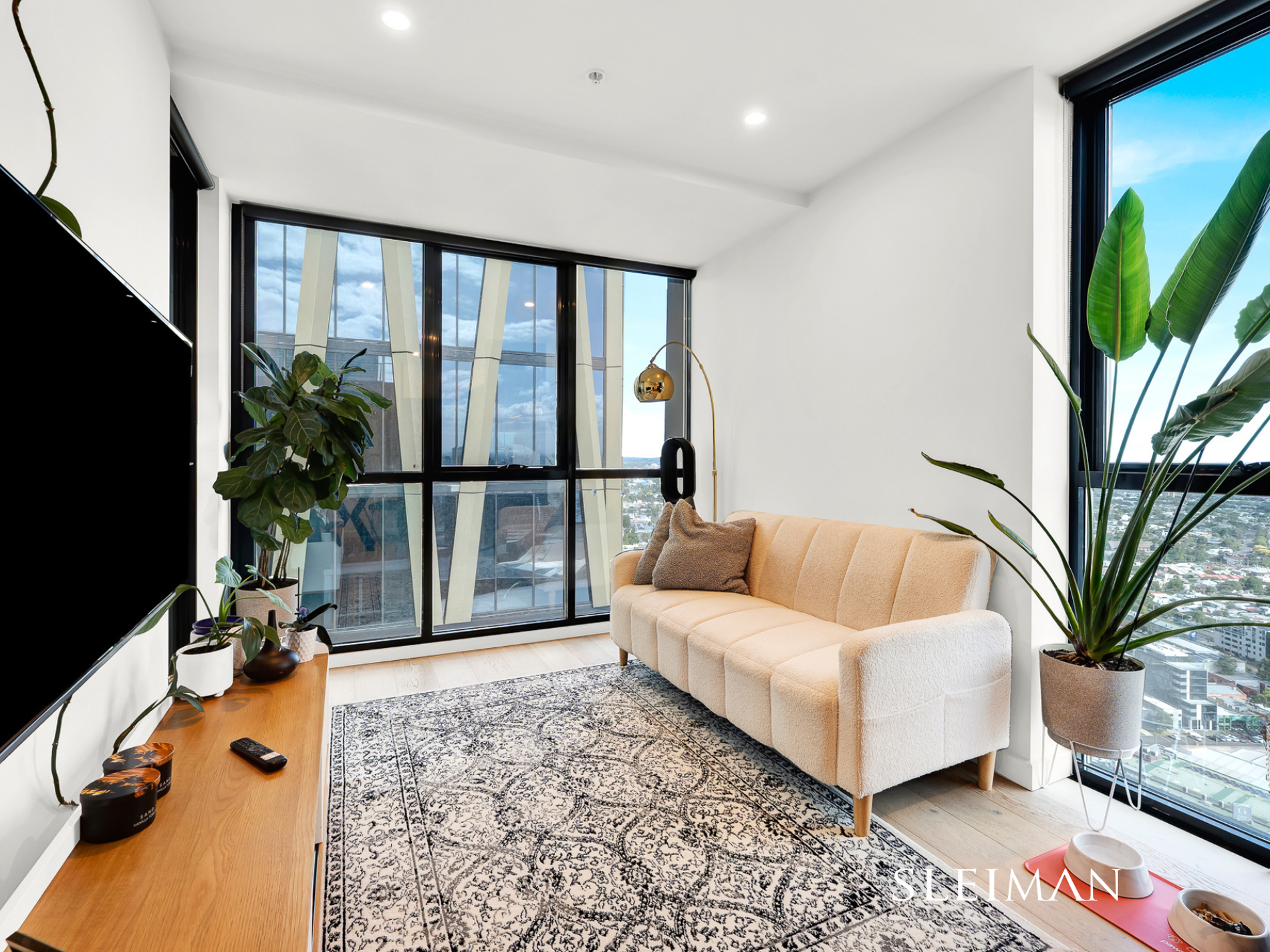 3904 / 61-63 Haig Street, Southbank