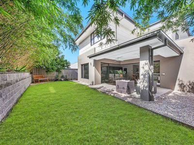17 Jindalba Drive, Coomera