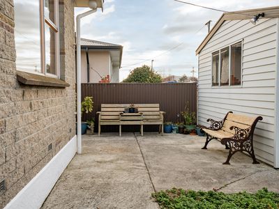 1 / 14 Chaucer Street, Milton