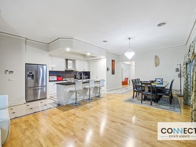 33 Champagne Grove, Narre Warren South