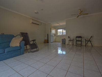 20B Yanderra Crescent, South Hedland