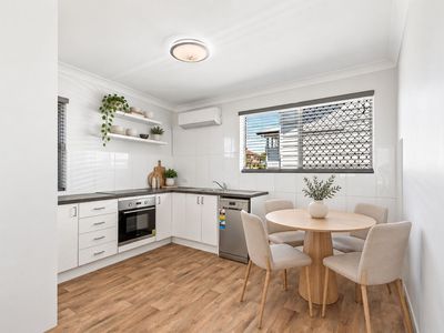 2 / 16 Figgis Street, Kedron