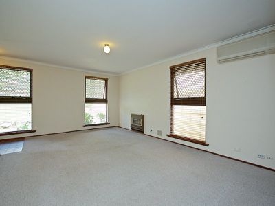4 Sandringham Street, Trigg