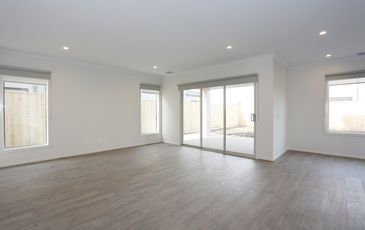 4 Dusty Close, Clyde North