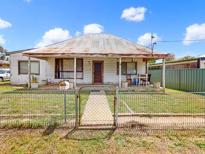 21 Jubilee Street, Dubbo
