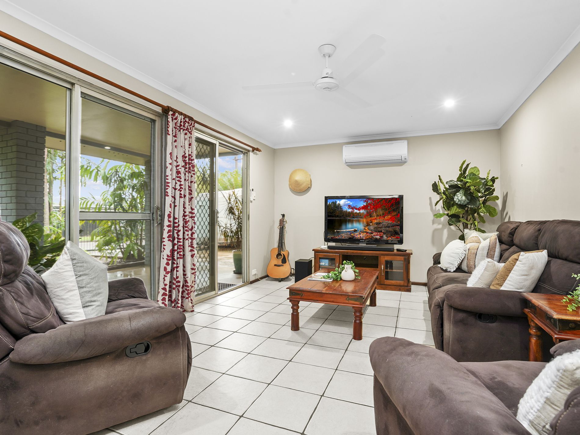 10 Tasman Circuit, Wagaman