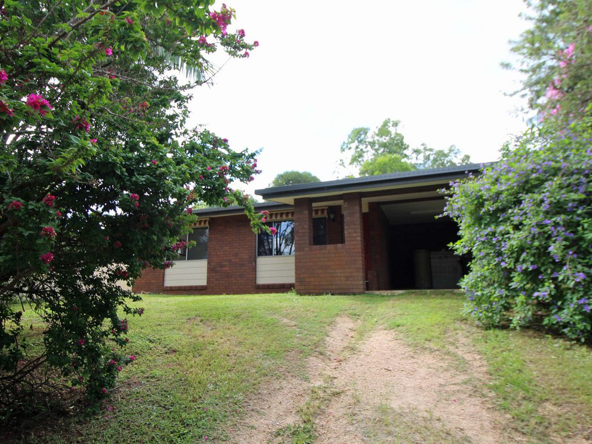 13 RIVER TERRACE, Herberton