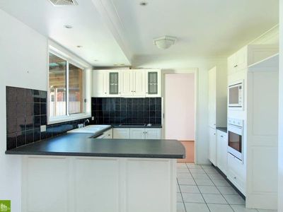 25 Kruger Ave, Windang