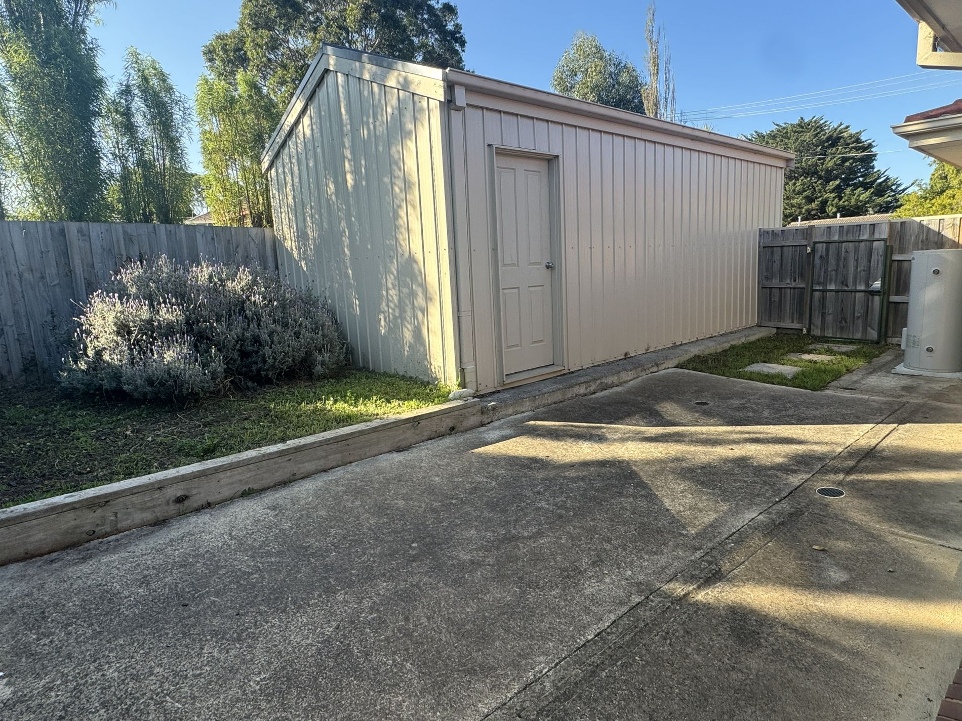 33A Polwarth Crescent, Belmont