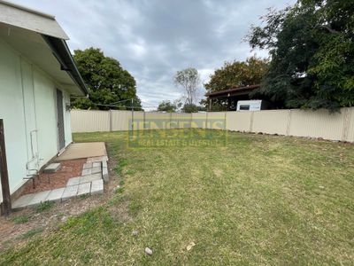 10 Towers Street, Grand Secret