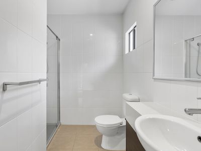 124 Cooper Crescent, Rochedale