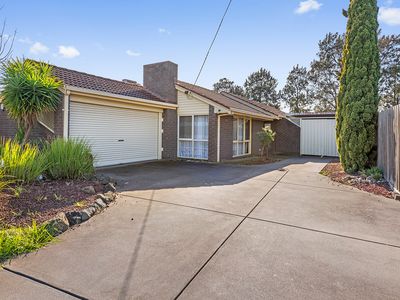 15 Banksia Crescent, Hoppers Crossing
