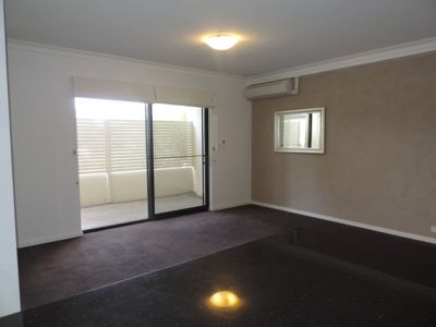 2 / 1 Dunedin Street, Mount Hawthorn