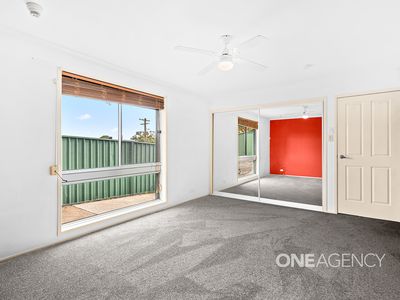 18 Macquarie Street, Albion Park