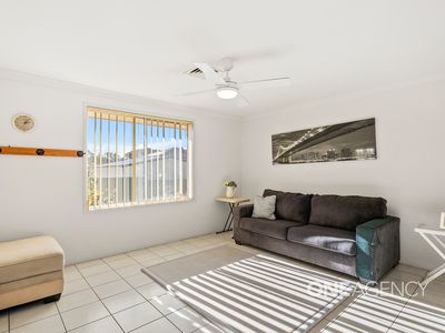 4 Munduran Close, Albion Park