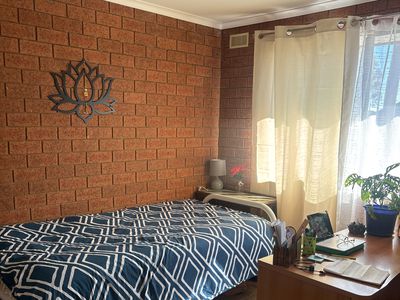 1 / 24 Pollard Street, Seymour