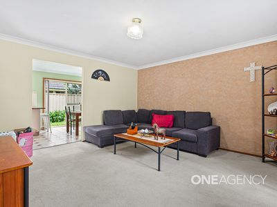 8 / 24 Bateman Avenue, Albion Park Rail