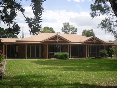 1 Eagle Street, Barham
