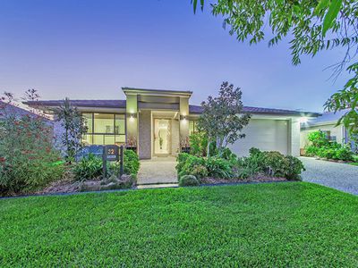 32 Higgs Circuit, Wynnum West