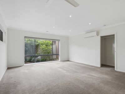 1 / 42 Ross Street, Sale