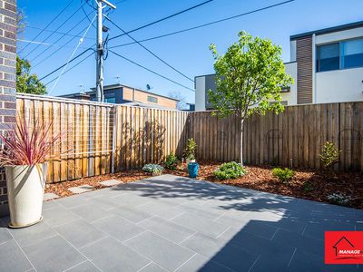 8 / 87 Antill Street, Downer