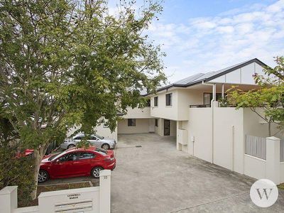 2 / 75 Cornwall Street, Annerley