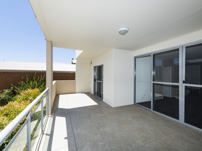 13D / 17 Uriarra Road, Queanbeyan