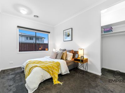 34 Bales Road, Cranbourne East