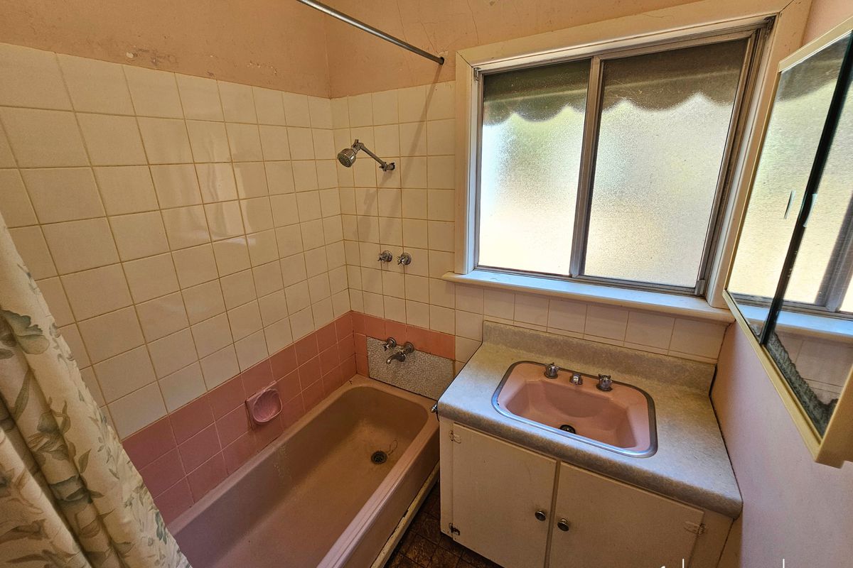 403 Hill Road, Stanhope