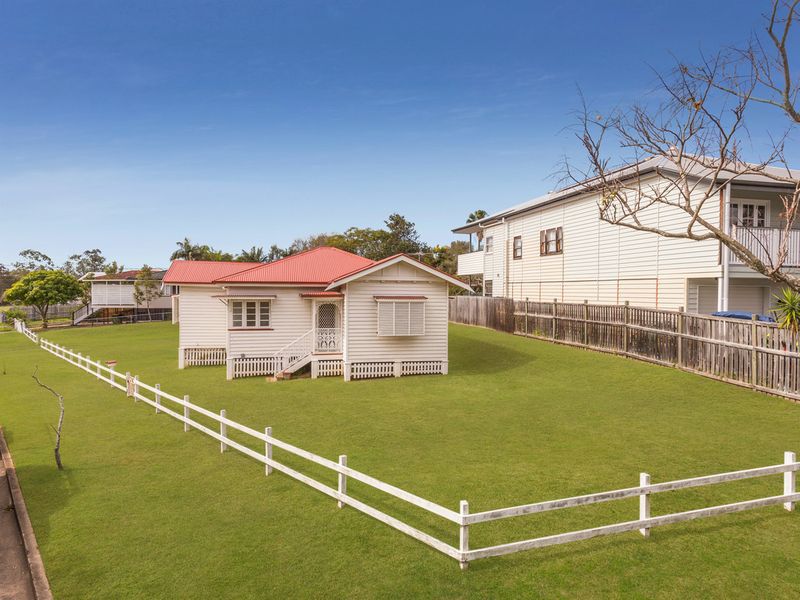 29 St Catherines Terrace, Wynnum