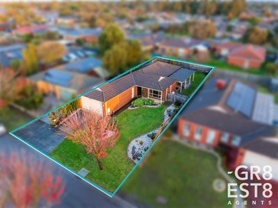 13 Bookham Way, Cranbourne West
