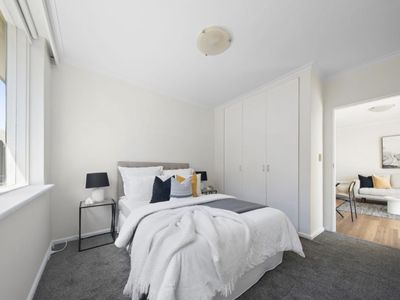 7 / 2 Pozieres Avenue, Elwood